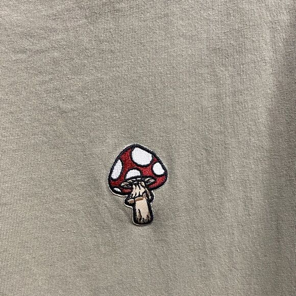 Bowery Supply Co Olive Green Embroidered Mushroom Tee Size‎ Small - Picture 5 of 7